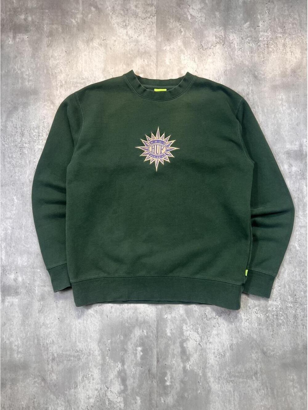 HUF Worldwide Logo Crewneck Sweatshirt Forest Green Skate Streetwear
